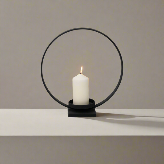 Candle holder