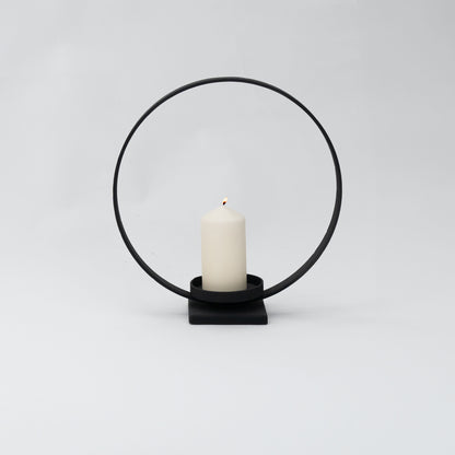Candle holder